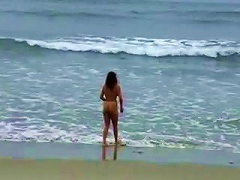 Sex In The Waves Amateur Porno Video